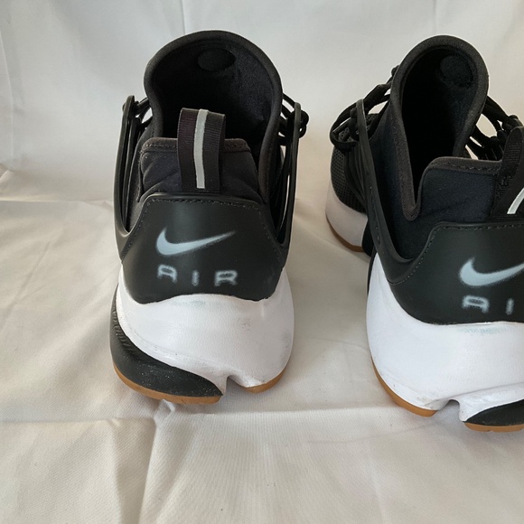 Nike Presto Sneakers - Picture 3 of 4